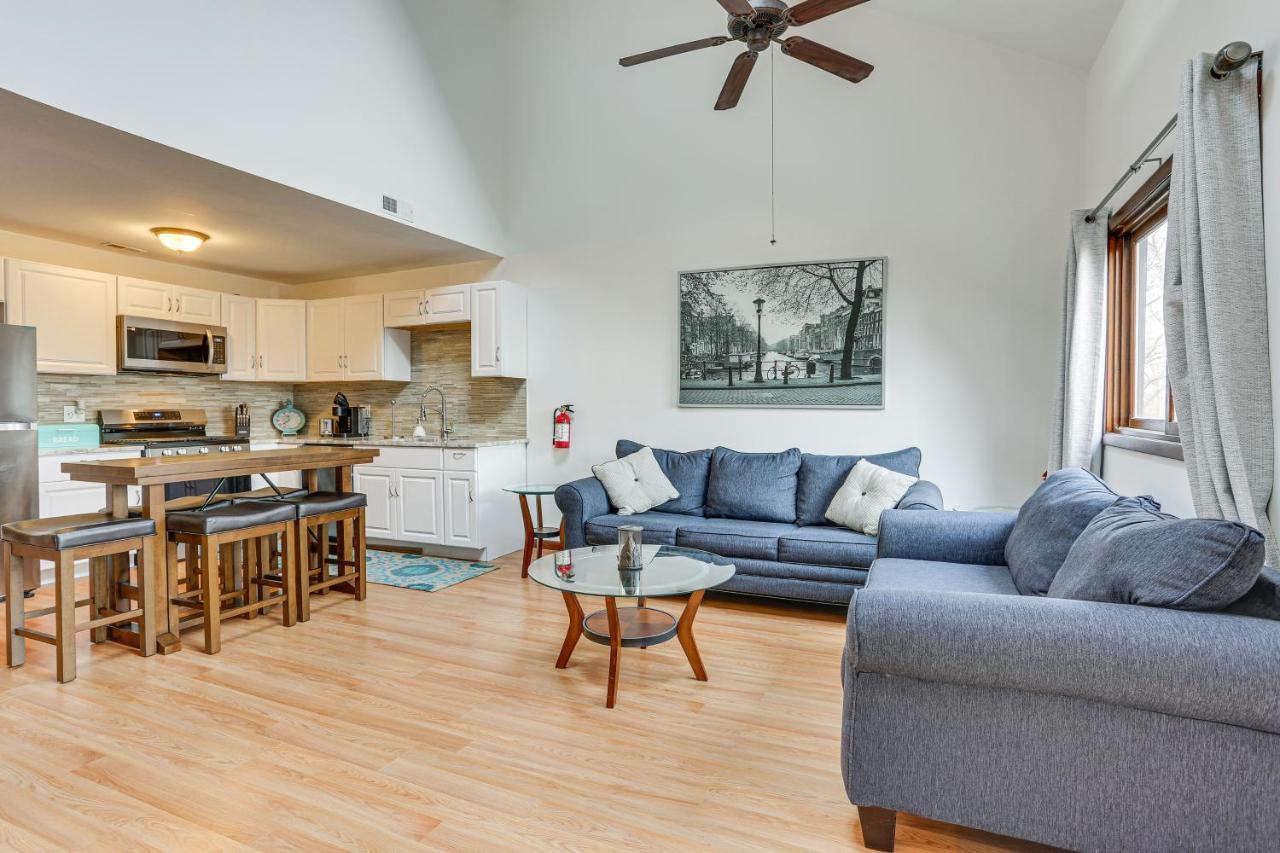 Vernon Township Condo With Balcony Near Ski Lifts! Exterior photo